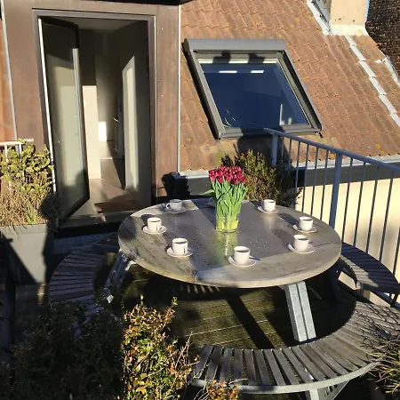 アパート Family 200m From 3 Bedrooms 2 Bathrooms Terrace オステンド