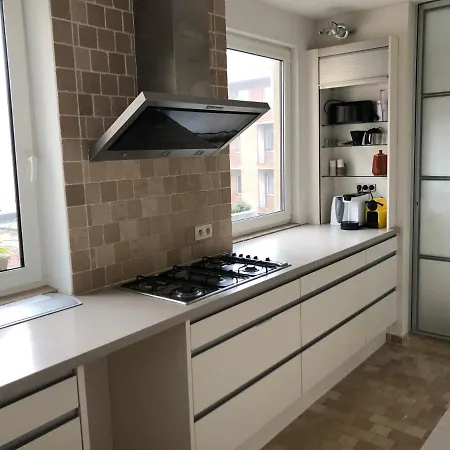Family 200m From 3 Bedrooms 2 Bathrooms Terrace * オステンド